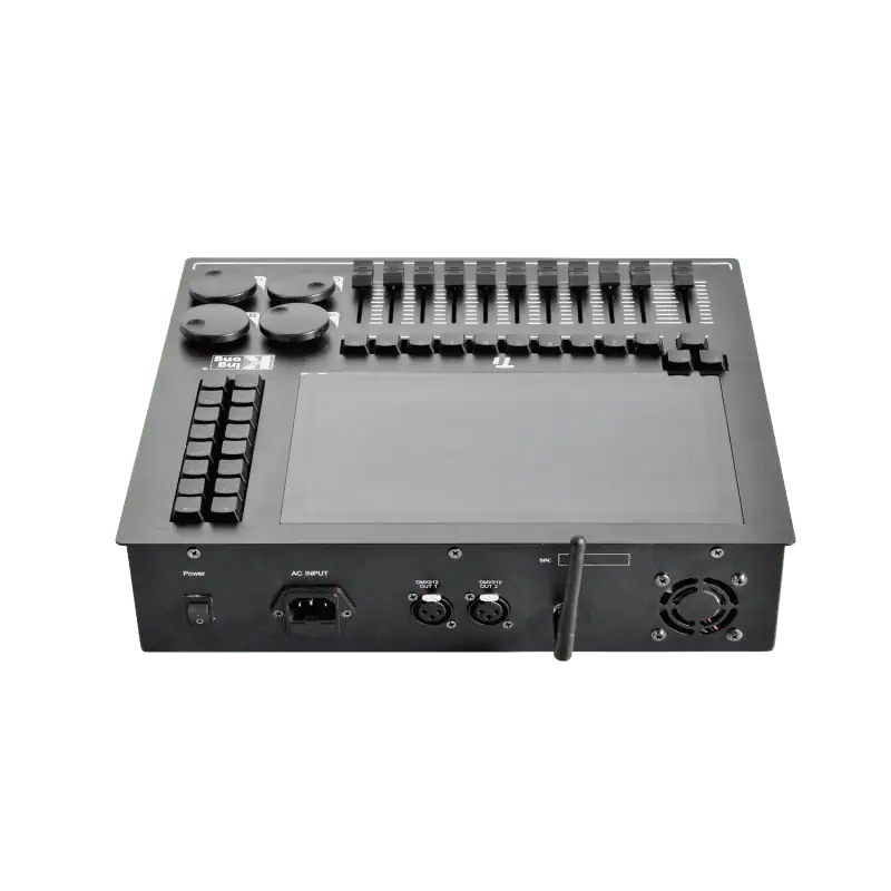 LAMPO Baton T1 consolle professionale mini 2 universi con flightcases kingkong 1