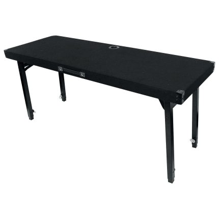 tavolo dj prospettiva laterale